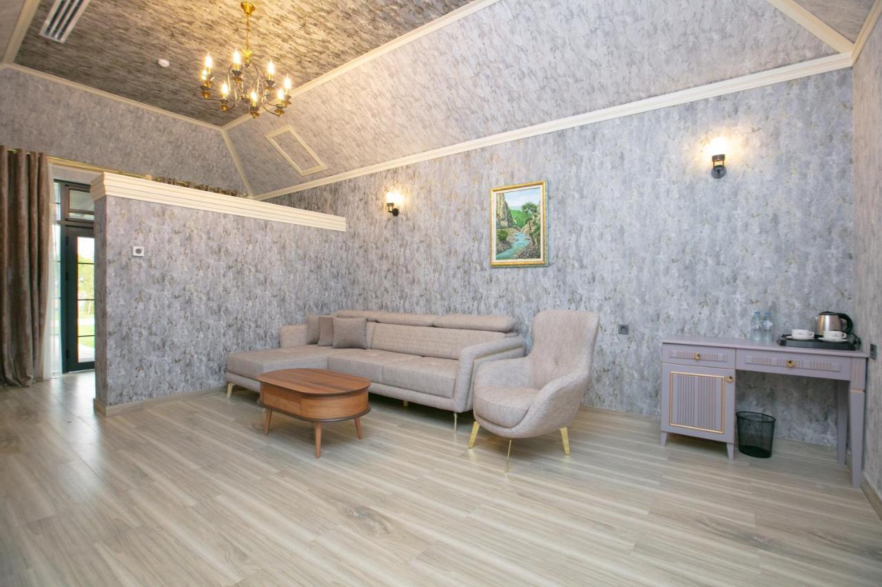 Nohur Hotel Gabala Nohurqislaq Extérieur photo