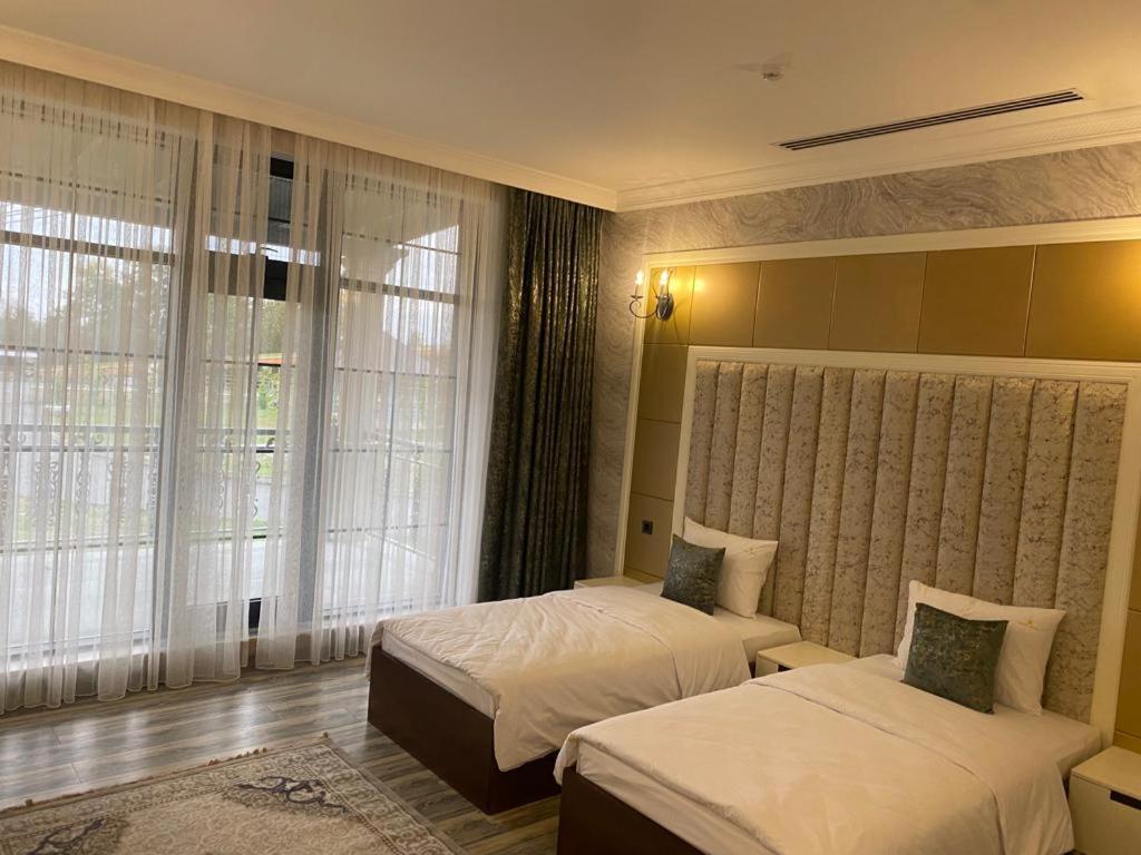 Nohur Hotel Gabala Nohurqislaq Extérieur photo